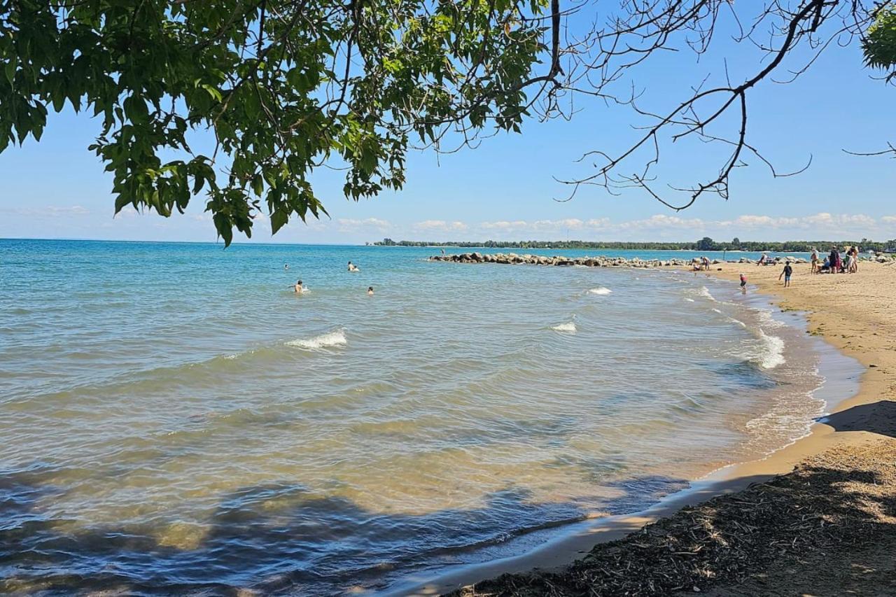 Just Steps From Blue With The Perfect View - 7br Chalet