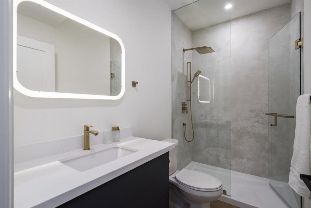 The Luxury Black Rose At The For 20 Chalet Blue Mountains