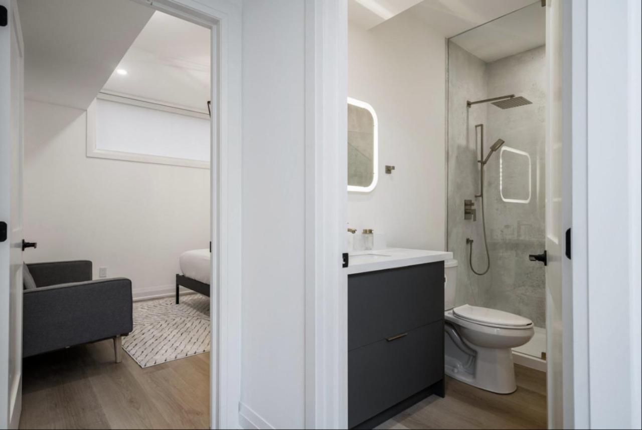 The Luxury Black Rose At The For 20 Chalet Blue Mountains