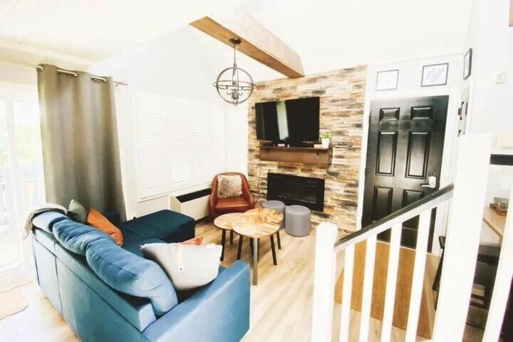 Rustic Loft At Blue *