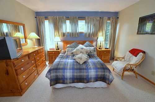 The At Blue Mountain Chateau Ridge 3*