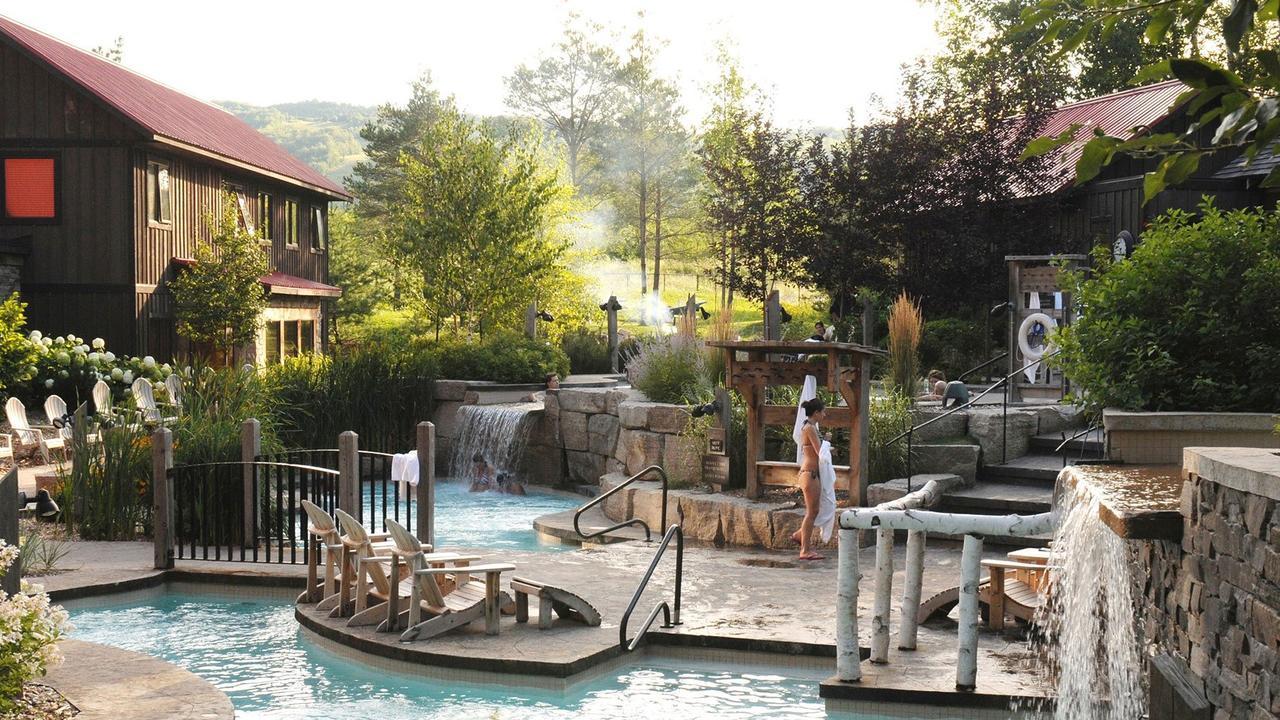 Blue Mountain 2 Story Loft *