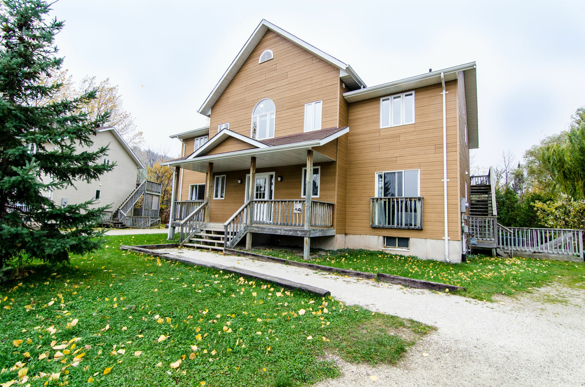 Chalet Summit Ridge 4 *