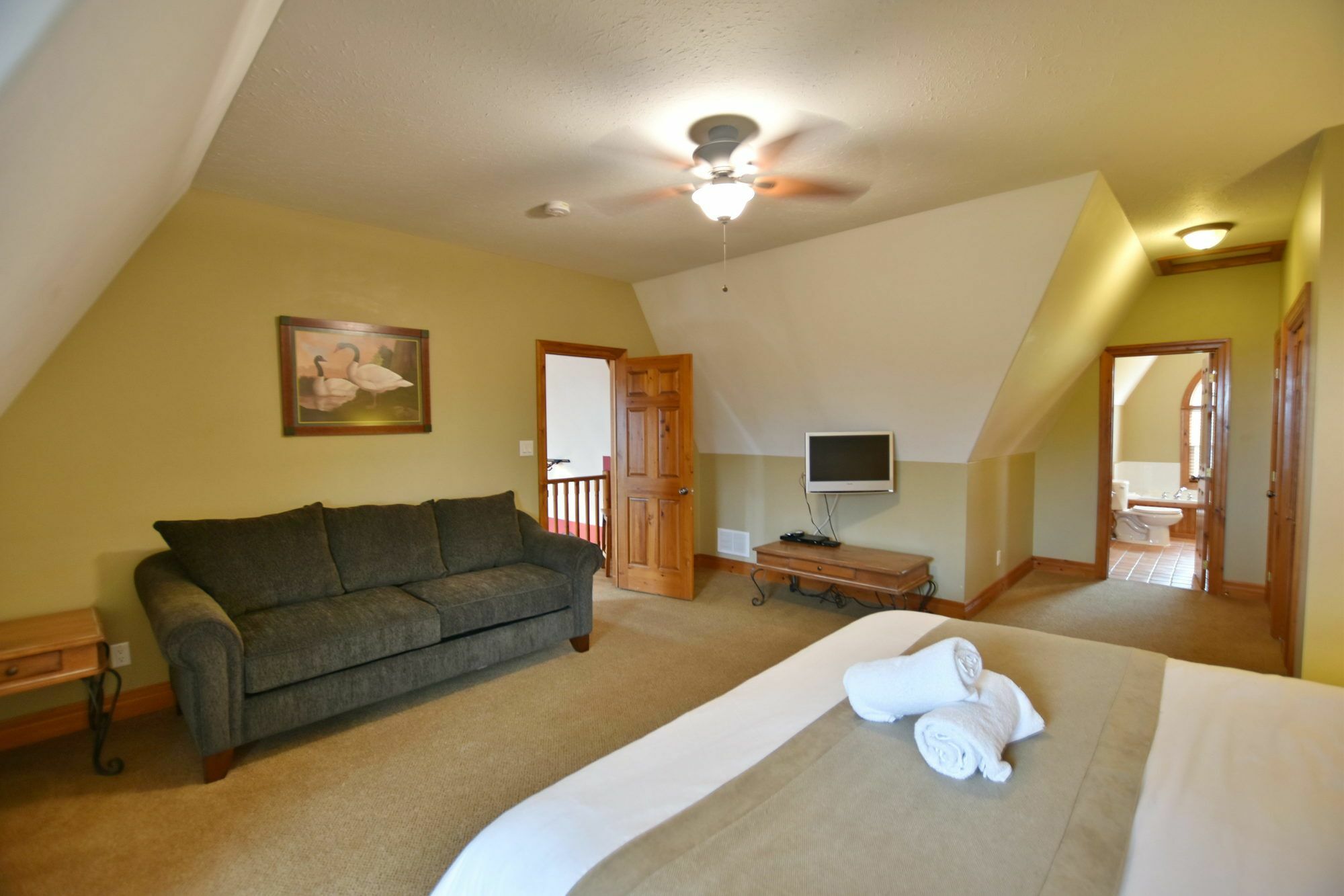 Apartment The At Blue Mountain Historic Snowbridge