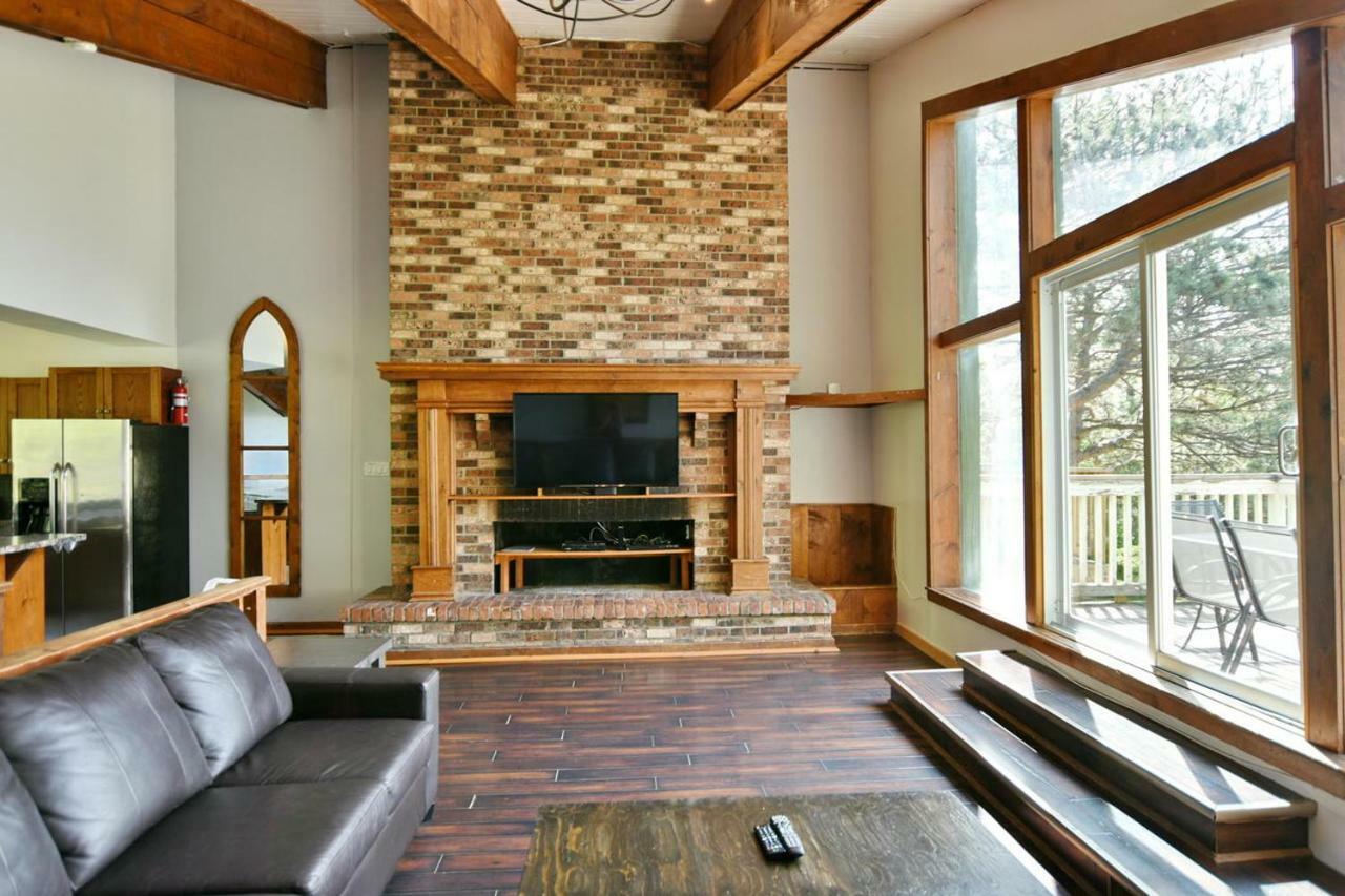 Mountain View Chalet