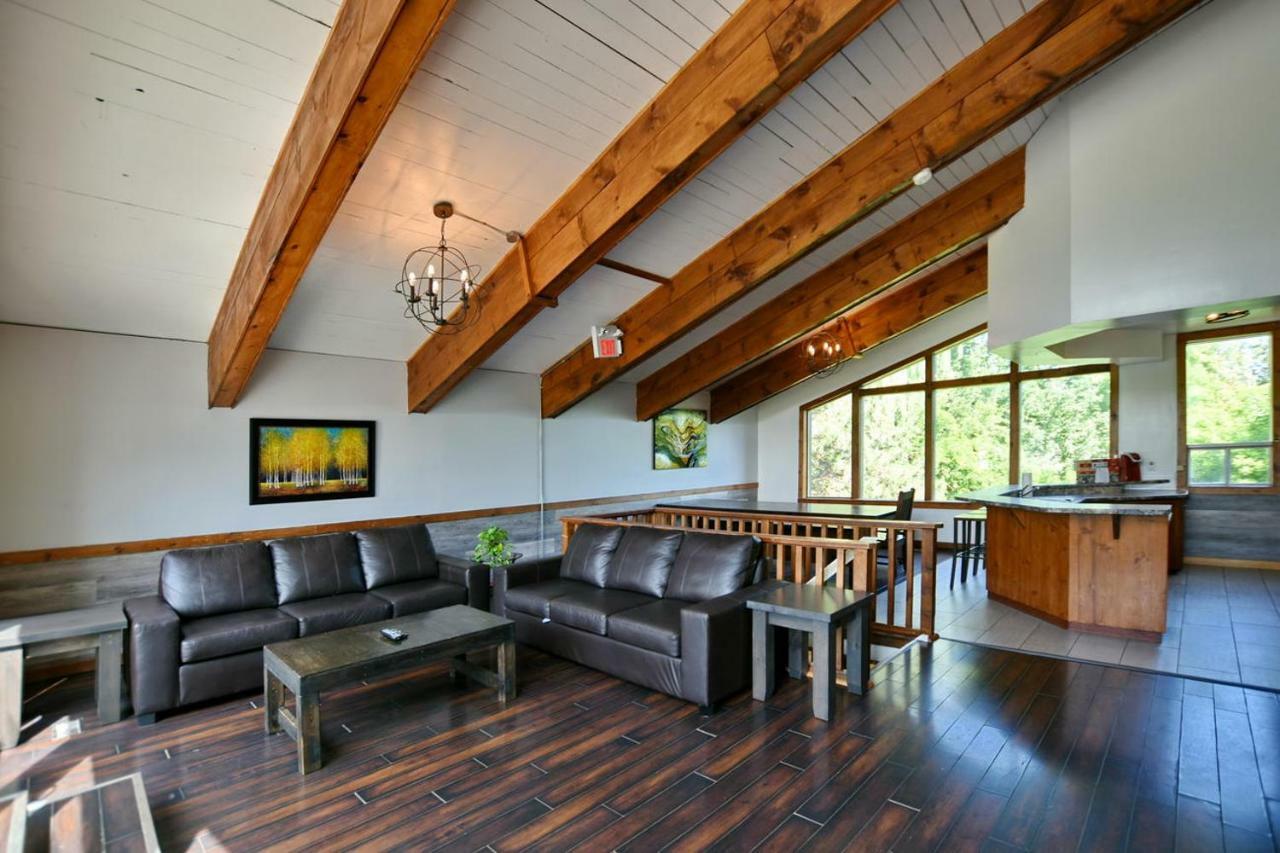 Mountain View Chalet *