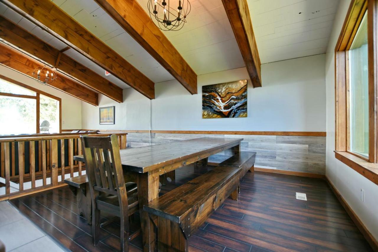 Mountain View Chalet