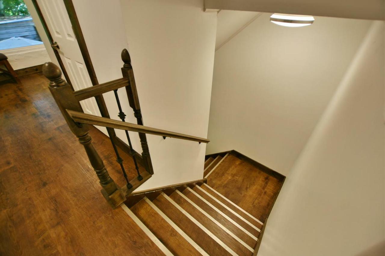 128 Birch View Trail *