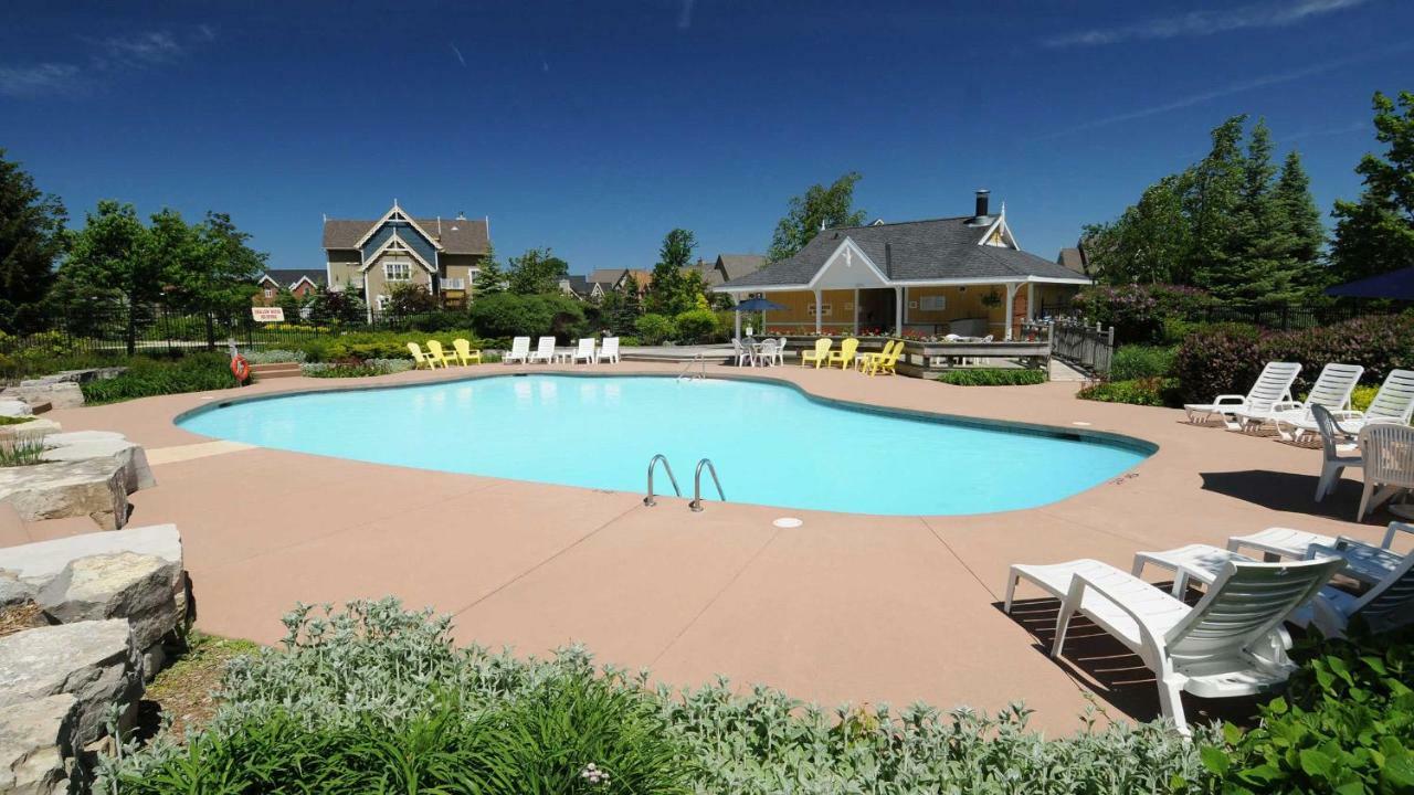 Beautiful & Bright 3 Bed Townhome Near Village Blue Mountains