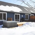 The Cottages At Blue-Cottage 1
