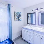 Relax At The Mountaintop Chalet