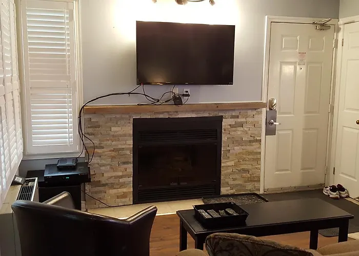 Blue Mountain Suites
