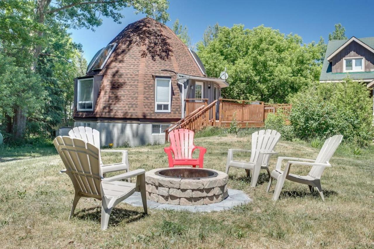 Holiday home The Beehive W Hot Tub Sauna & Fireplace