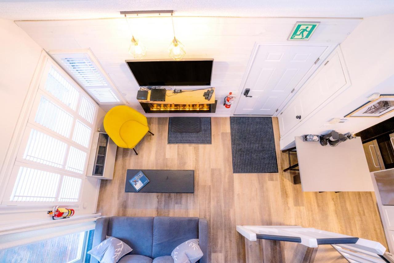 Loft With A View Of Blue - Free Wifi, Linens And Towels Included