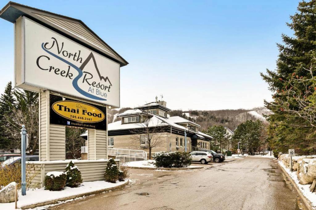 Steps To The Hill 1 Bedroom Cravetv Holiday home *