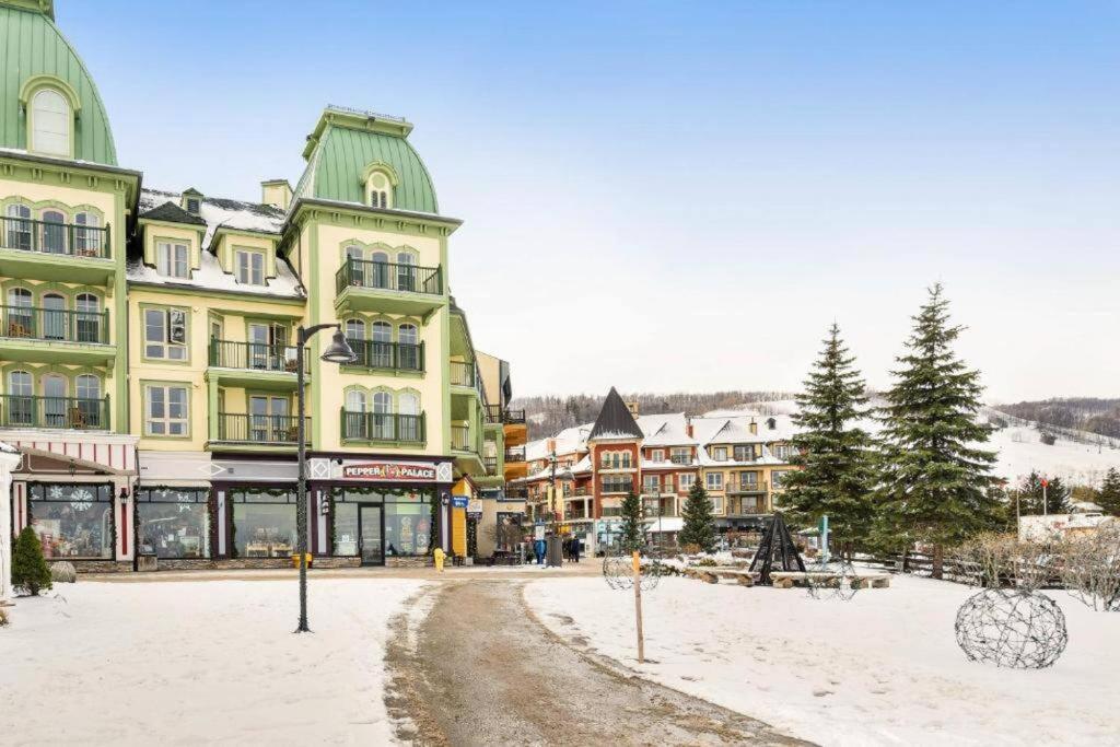 Steps To The Hill 1 Bedroom Cravetv Holiday home *