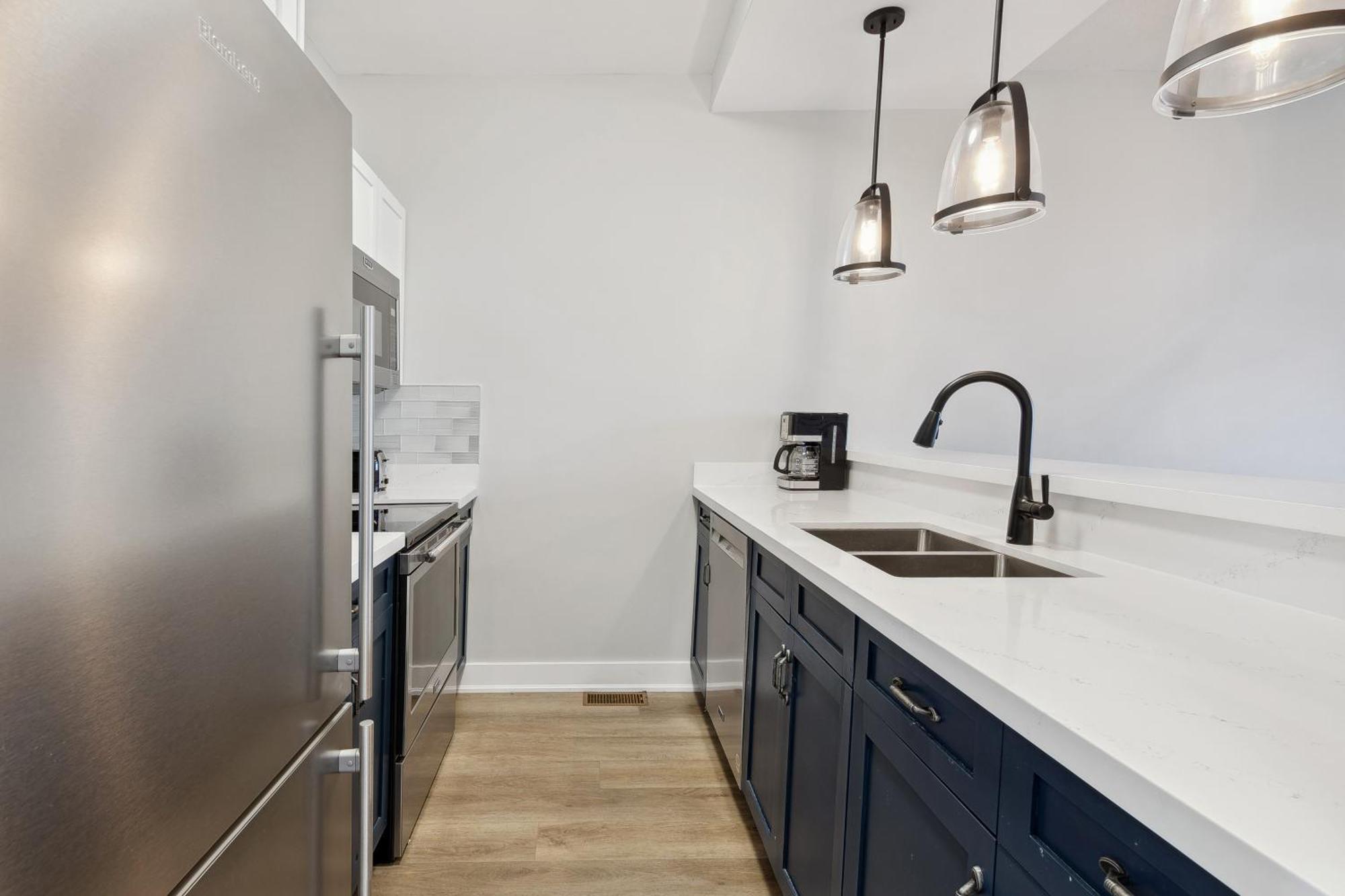 2 Bedroom Only Steps To The Village! Blue Mountains