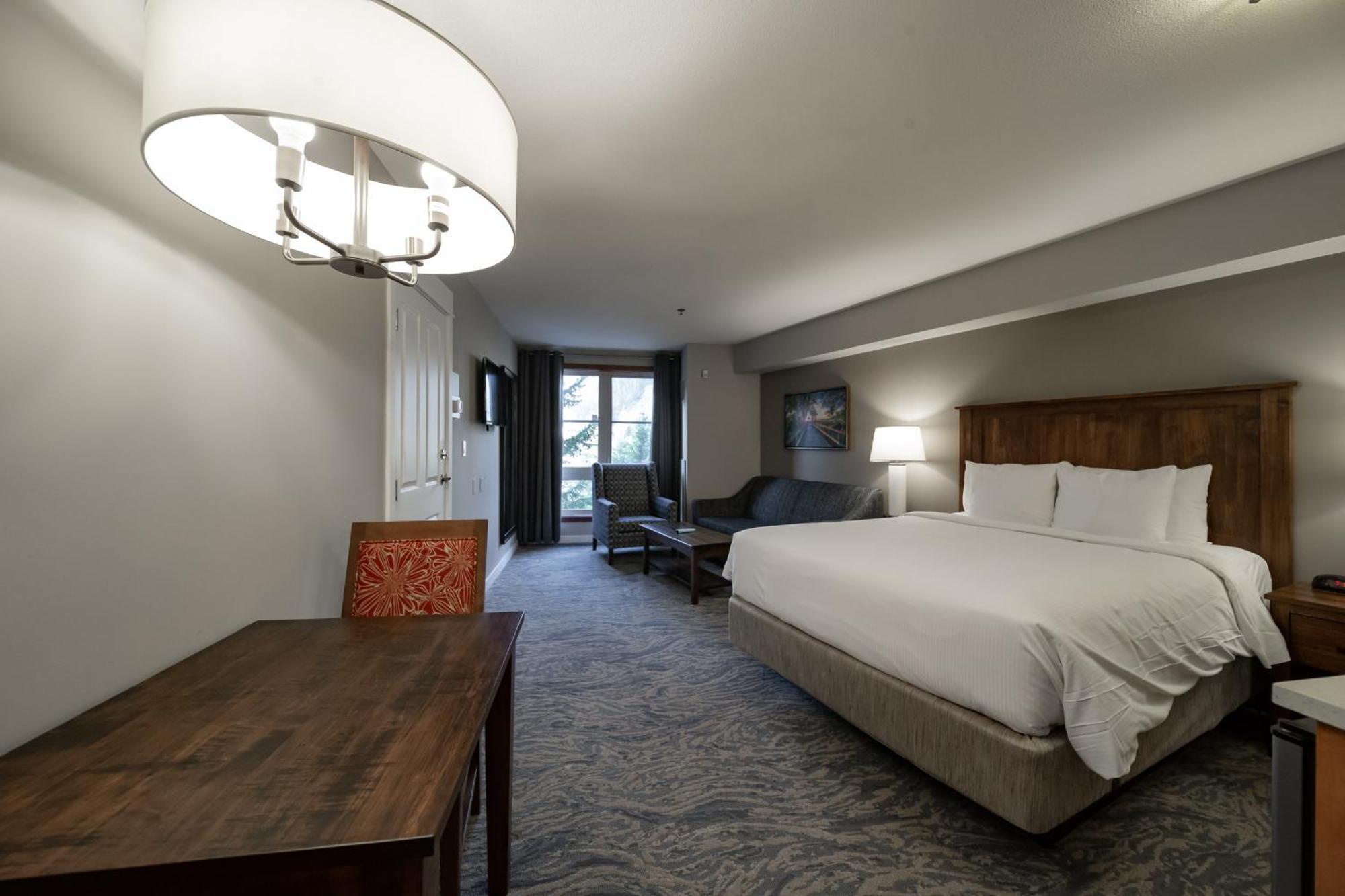 Blue Mountain Village Resort 4*