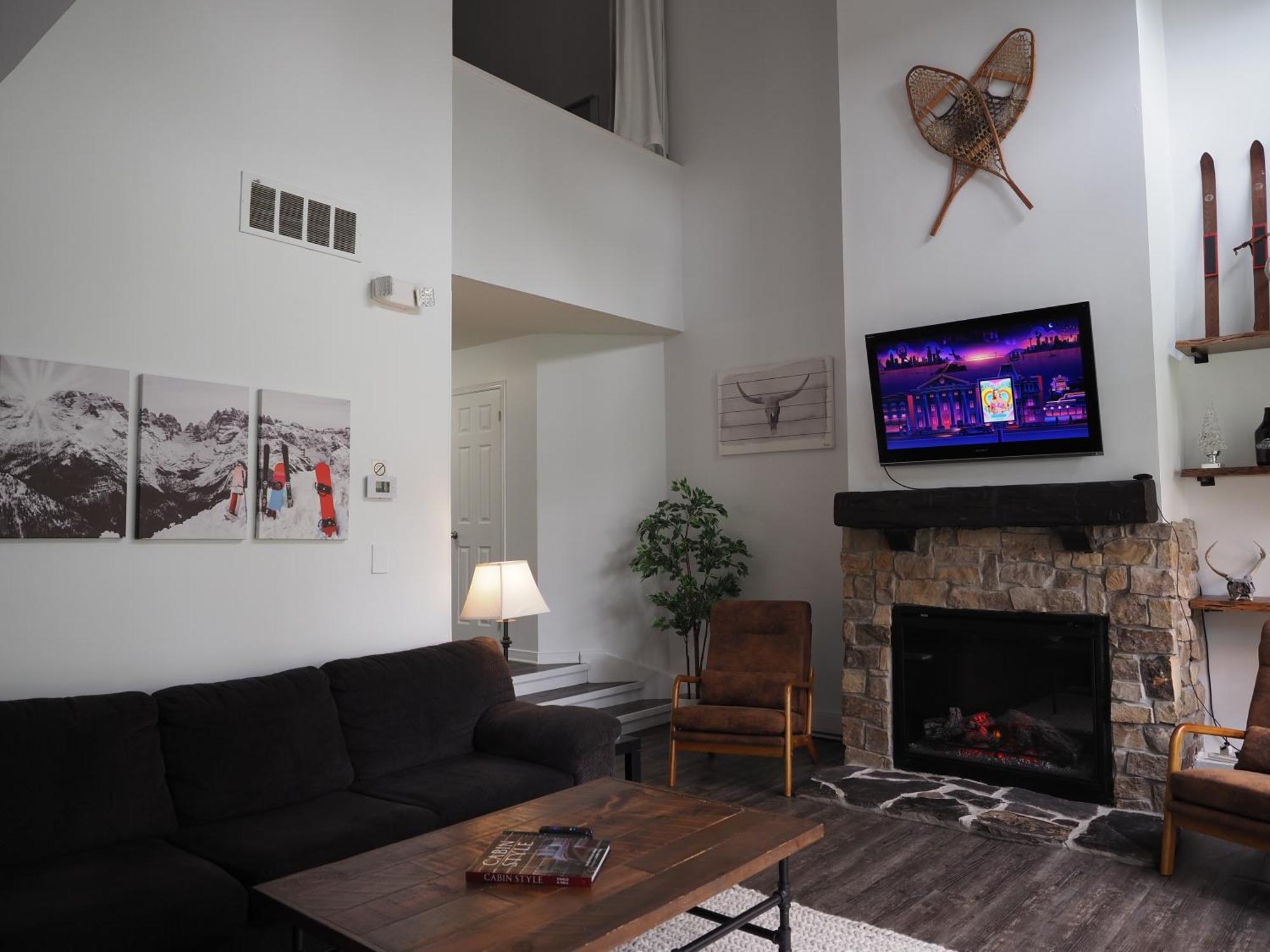 Modern Town At Wintergreen 2min Walk To Village Sauna Holiday home *