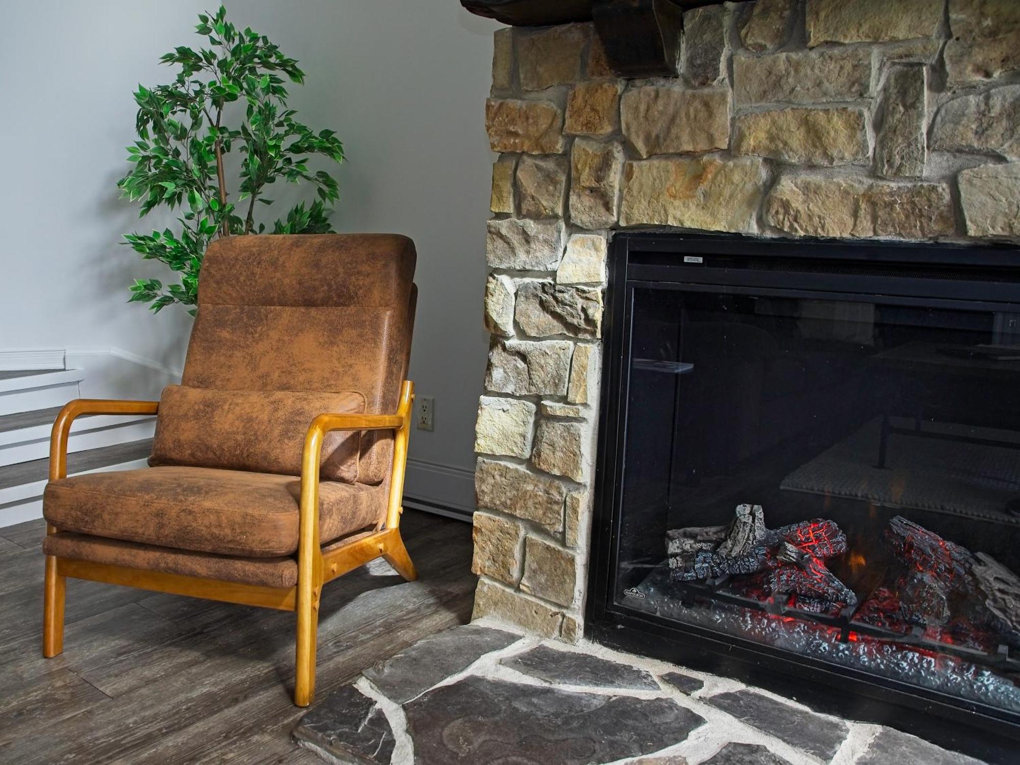 Holiday home Modern Town At Wintergreen 2min Walk To Village Sauna *