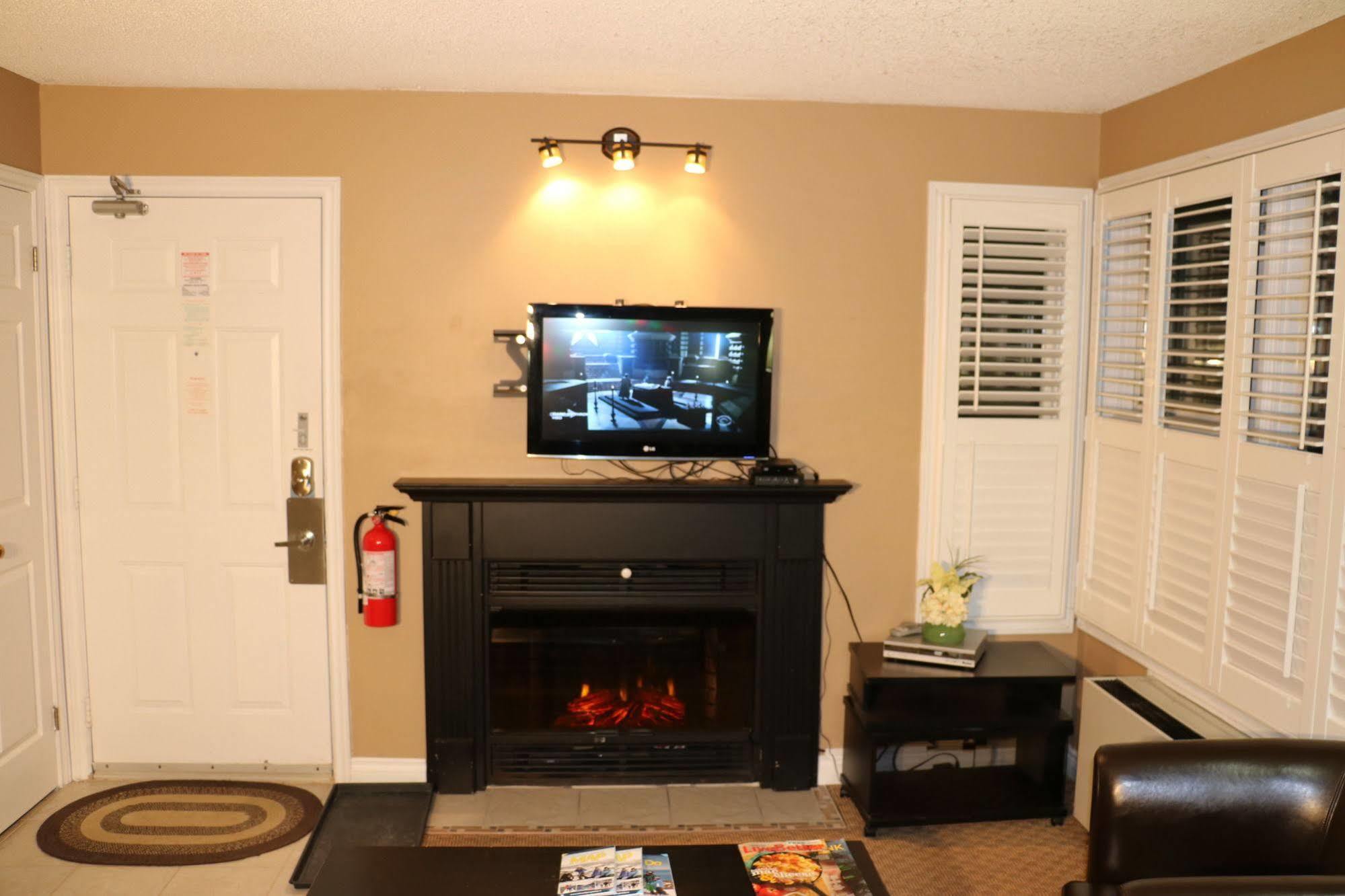 Lodge Blue Mountain Suites
